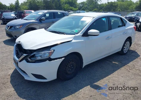 2016 Nissan Sentra S z USA, uszkodzony, nr VIN 3N1AB7AP6GY242880